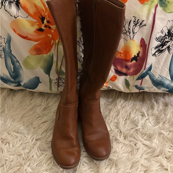 Women’s knee-high lace-up brown boots - Picture 4 of 7